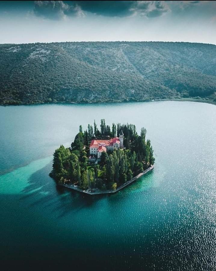 Krka Fairytale Little Castle Hotel Skradin Bagian luar foto